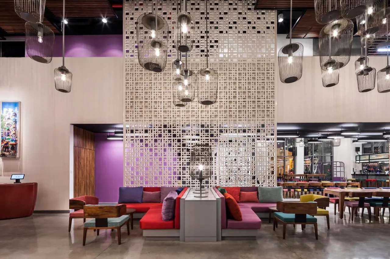 Wink Hotel Saigon Centre - 24Hrs Lifestyle Stay Ho Chi Minh City 4*,