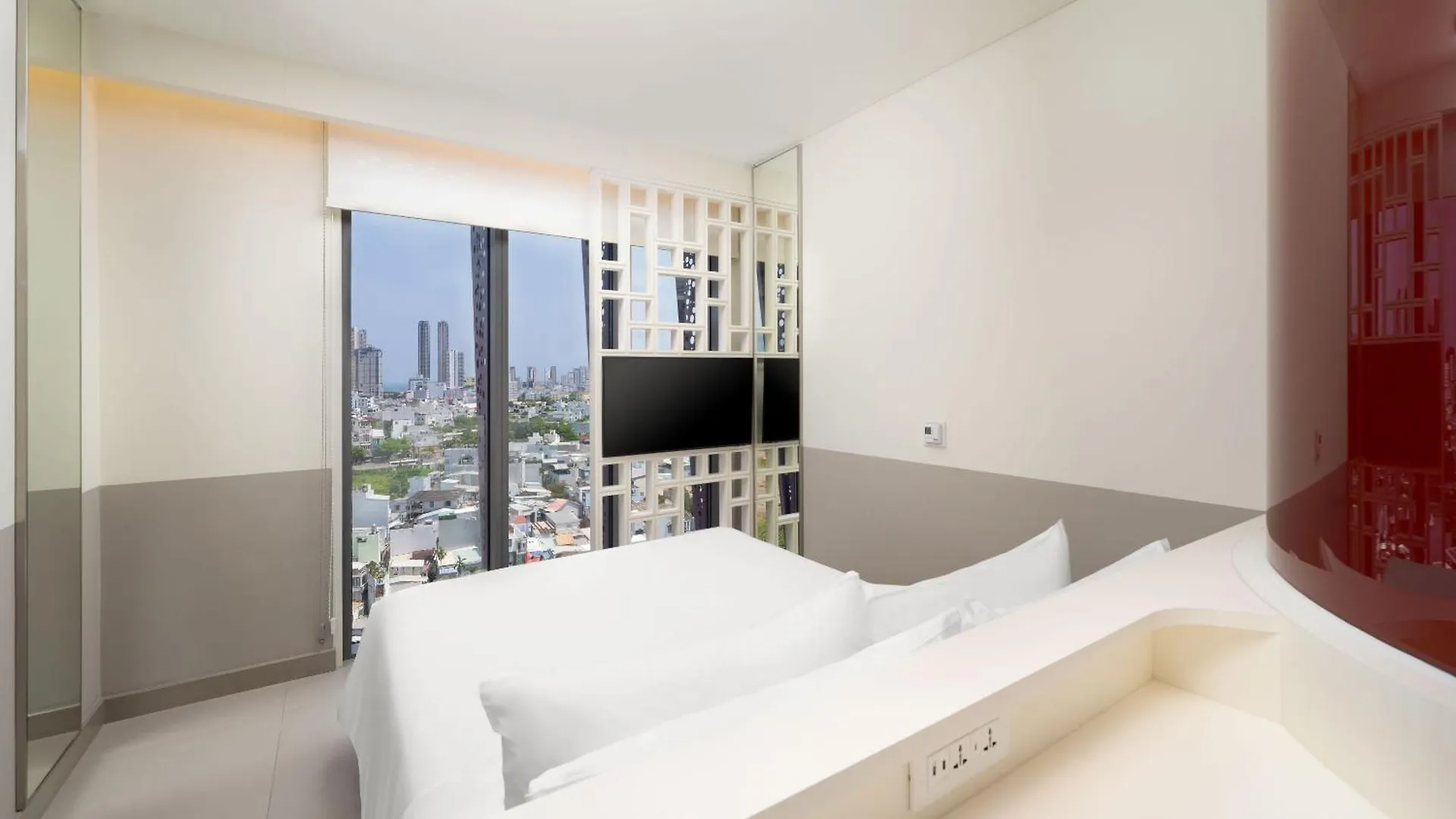 Wink Hotel Saigon Centre - 24Hrs Lifestyle Stay Ho Chi Minh City 4*,